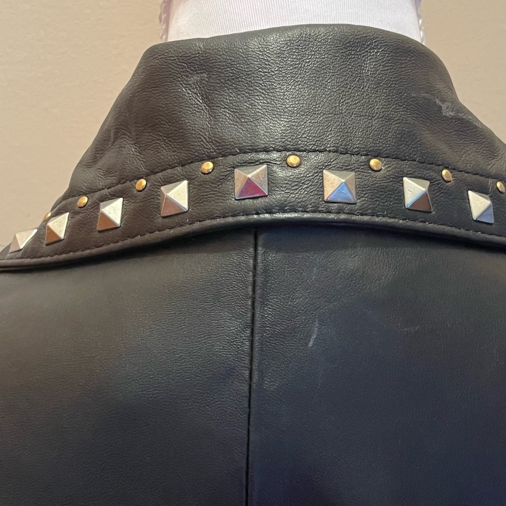 #178 NWOT, Original by Sharif Black Studded Leather Jacket. Size 1X - Picture 8 of 14
